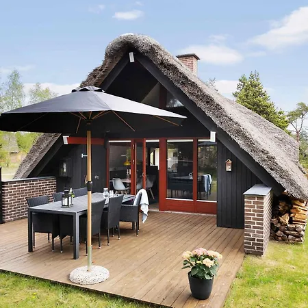 Lovely House On Secluded Natural Plot Near *